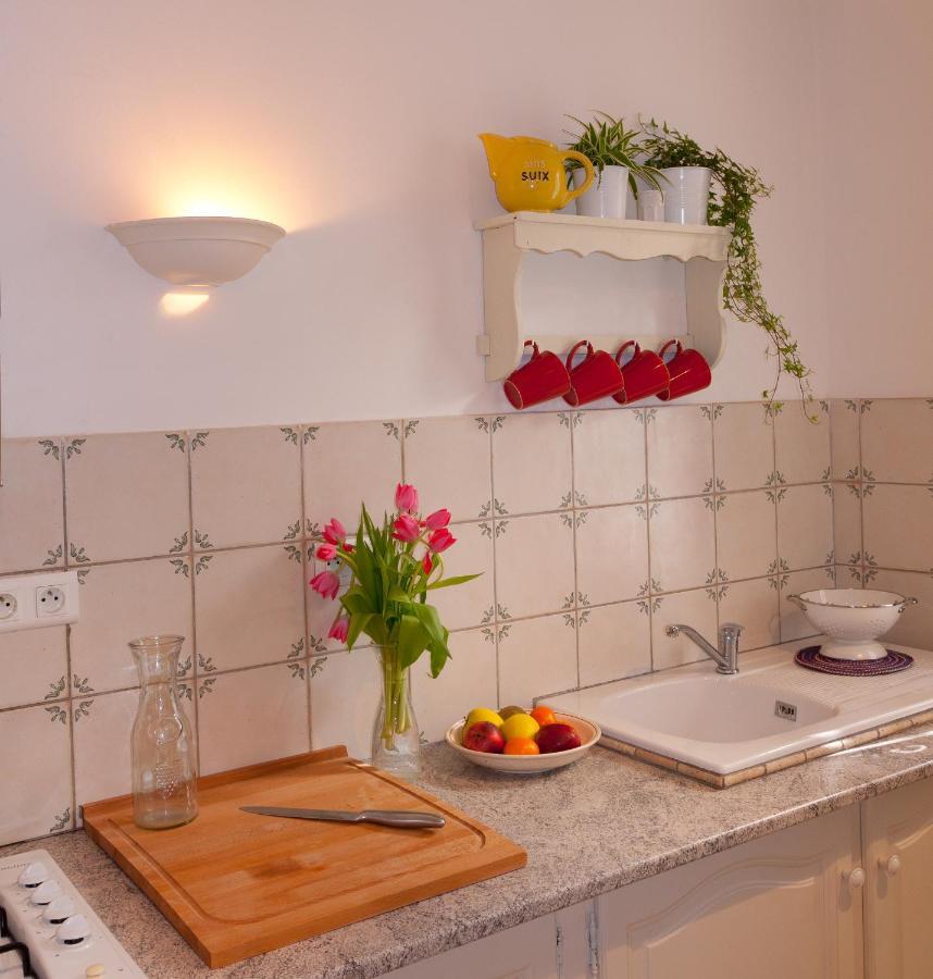 La Maison D'Eloise Arlés Exterior foto